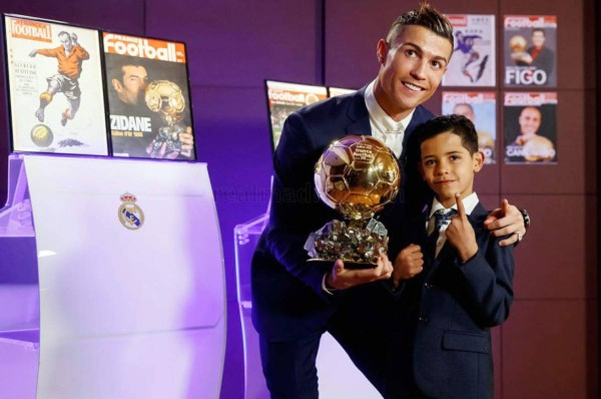'Cristiano Ronaldo ha ganado el Balón de Oro de Lionel Messi'