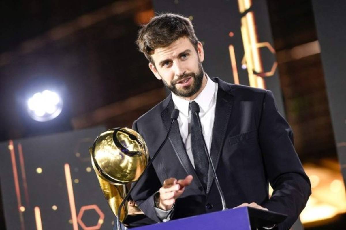 Piqué confirma cuándo se va a retirar del fútbol y habla del futuro de Messi