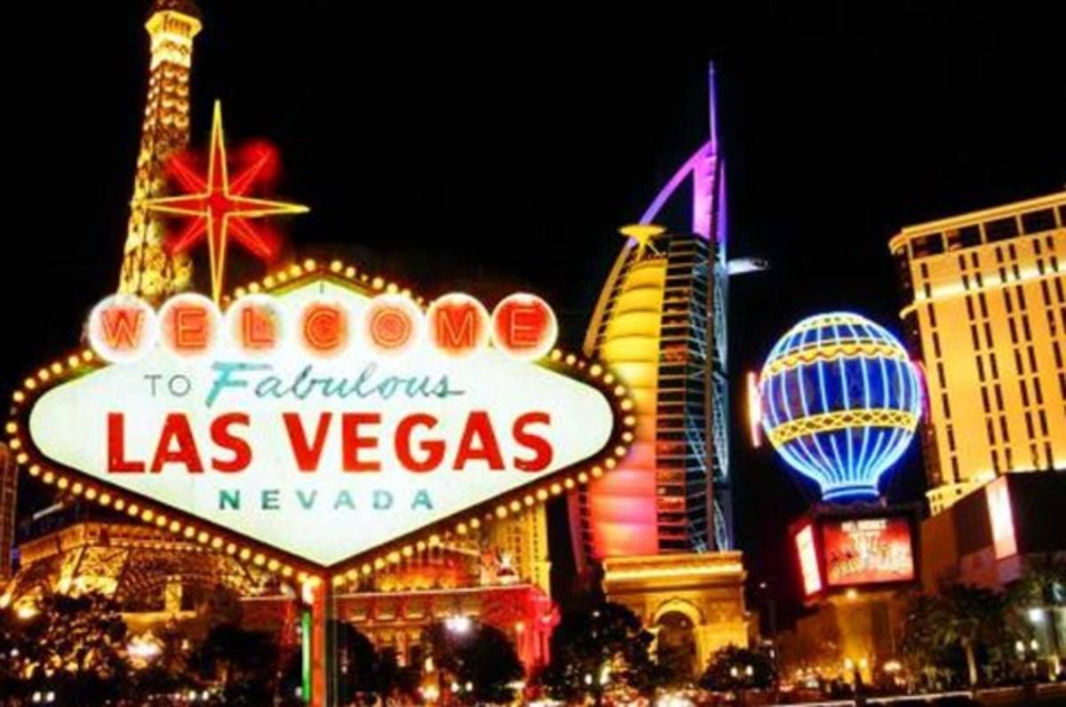 Dueño de casinos regalará 1,700 vuelos a Las Vegas para reactivar economía paralizada por el coronavirus