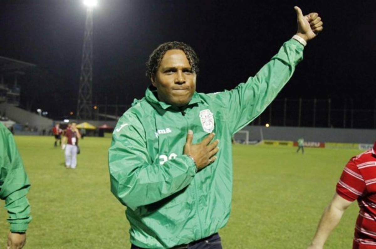 Carlos Pavón: 'Le deseo lo mejor al profe Manolo Keosseián'