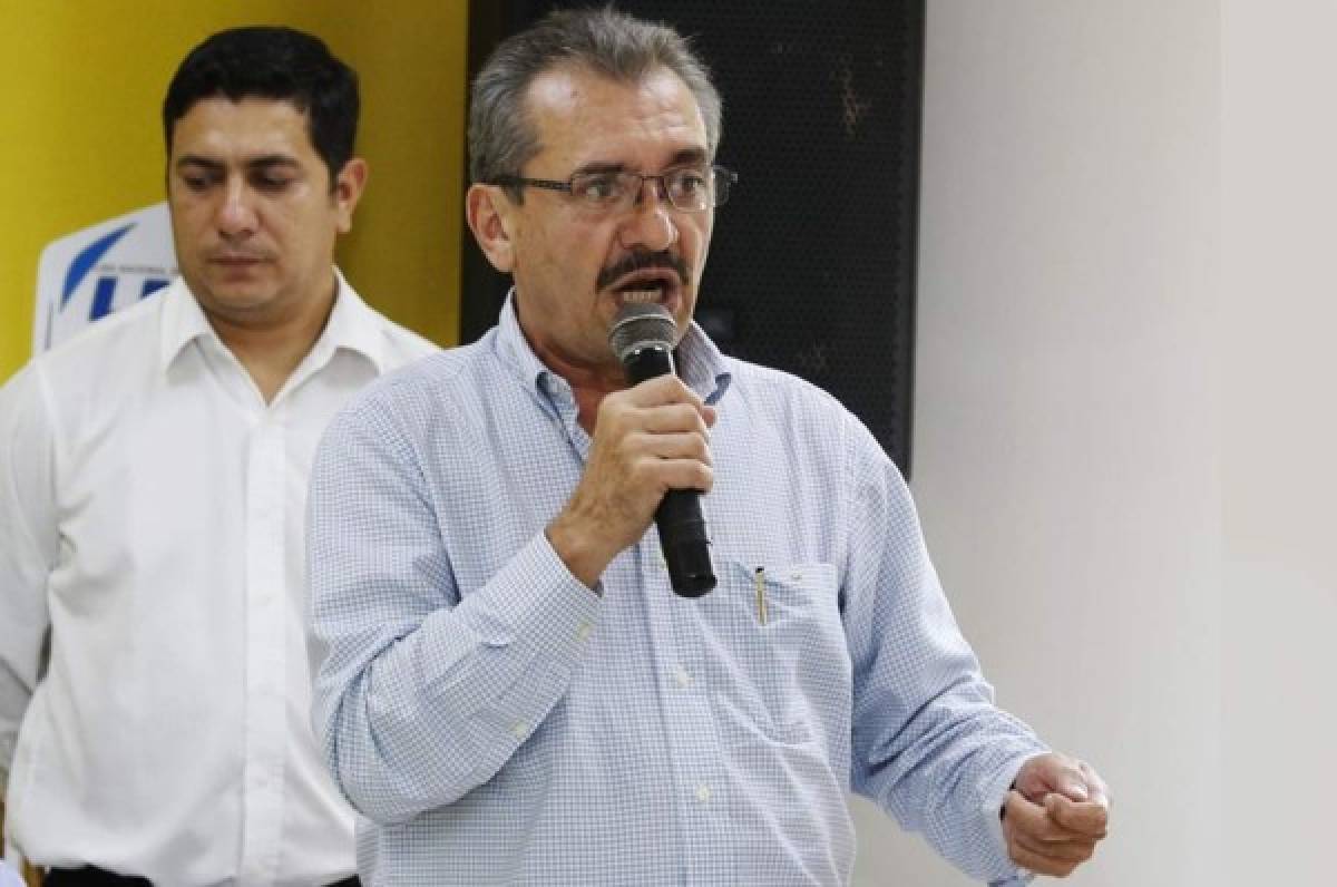 ¿Qué pasaría si Wilfredo Guzmán renuncia a la presidencia de Liga Nacional; quién asumiría?