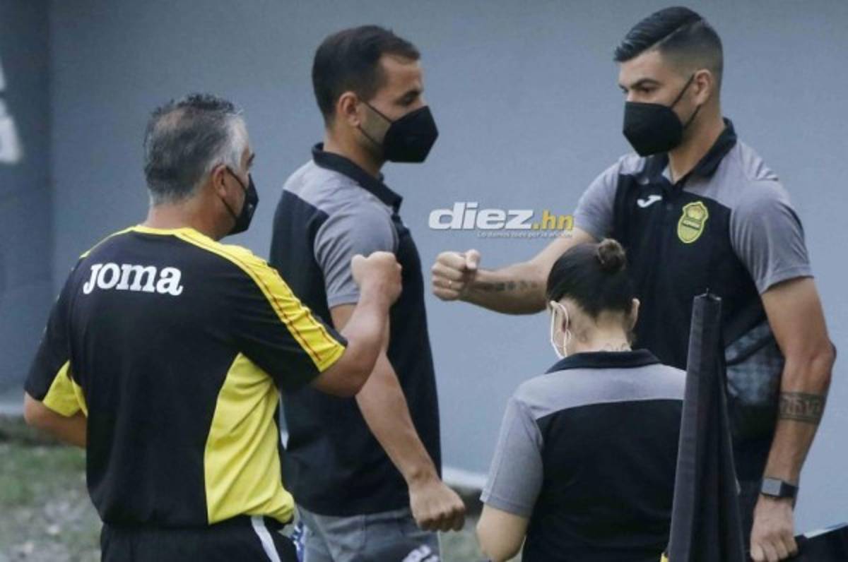 NO SE VIO EN TV: La bella aurinegra en el Morazán y... ¿Directivo del España llegó en bici?