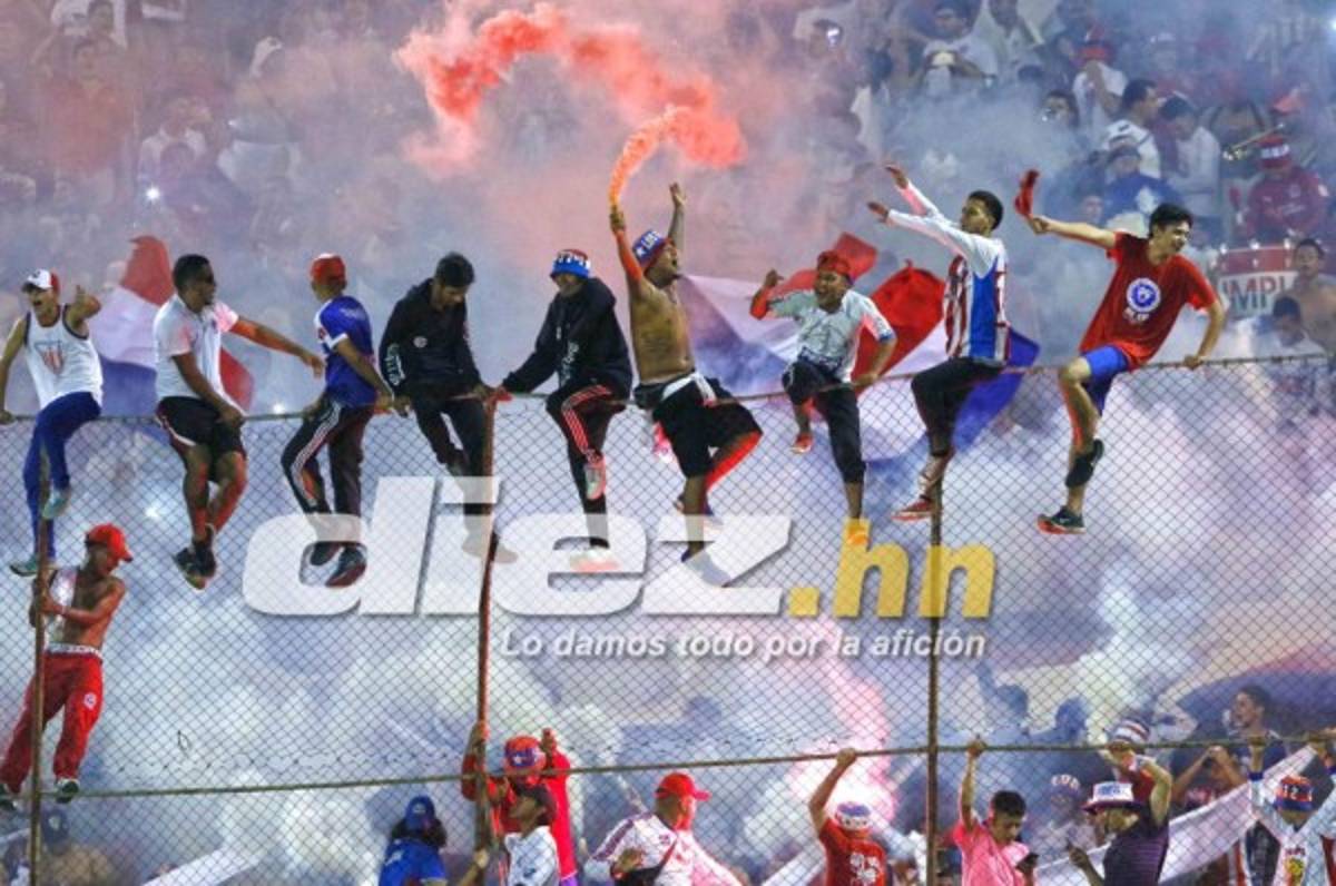 NO VISTE POR TV: Bellezas, colorido y curiosidades en el Real España-Olimpia