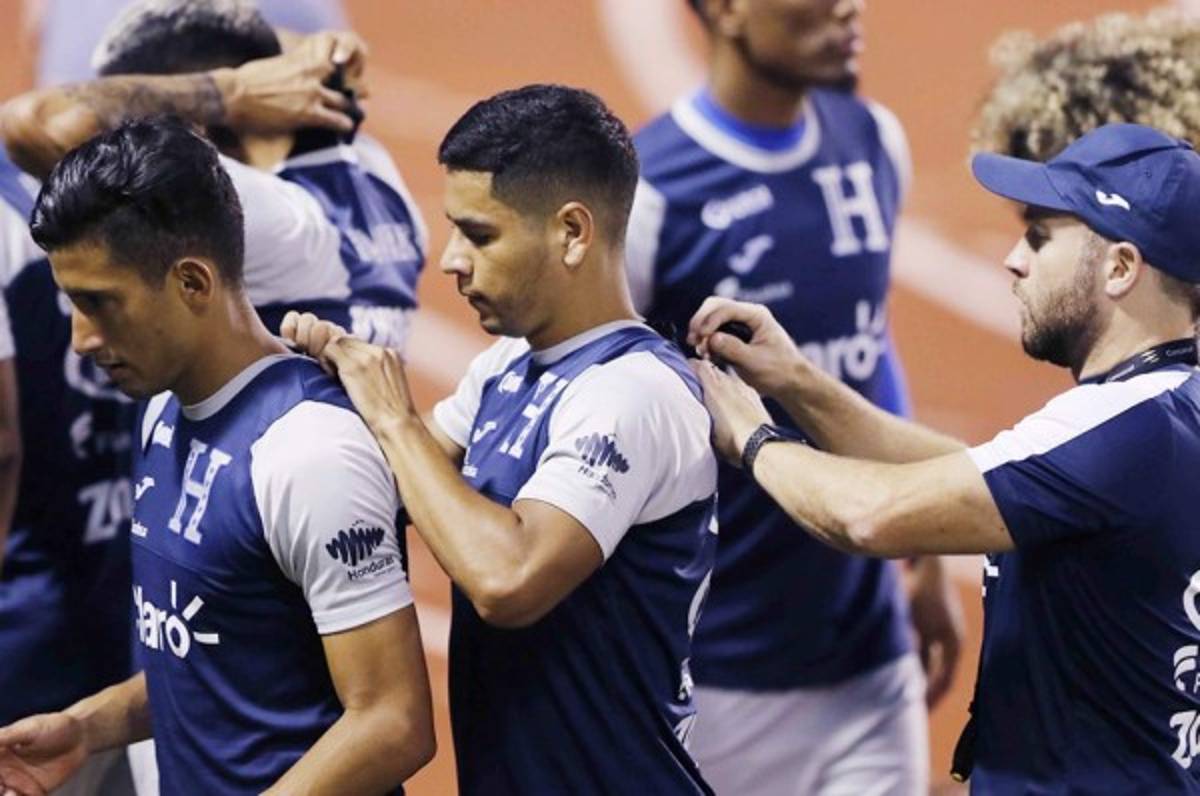 José Mario Pinto, de regateador en la Liga Nacional a no entrar ni entre los suplentes en la Selección con Coito