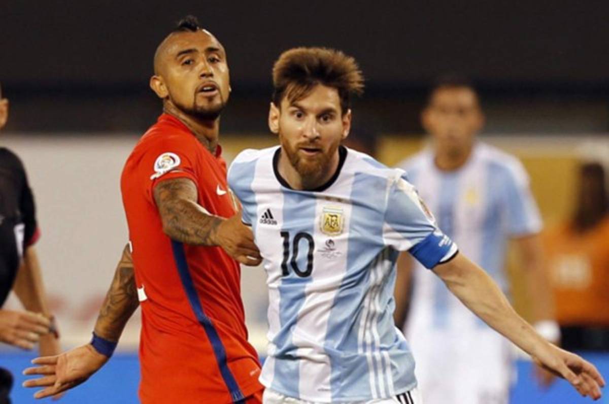 El dardo envenenado de Arturo Vidal contra Messi por el trato de la FIFA