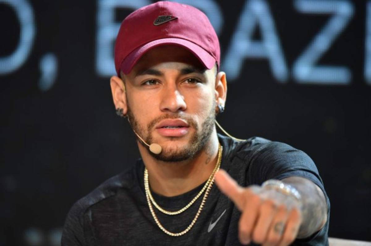 Neymar llega el viernes a París para terminar su recuperación tras la lesión