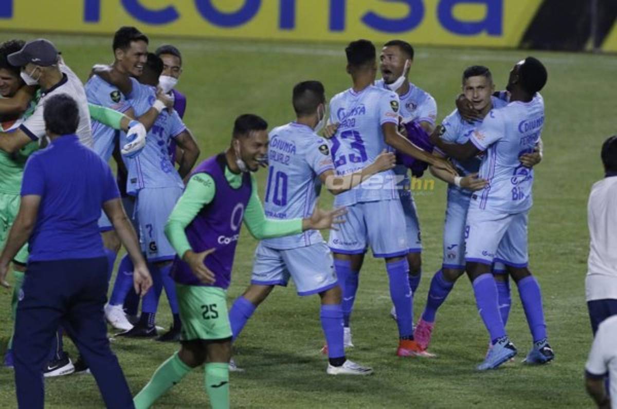 Júbilo y llanto en el estadio Olímpico: Darixon Vuelto se descontroló y rompió en llanto en Real España