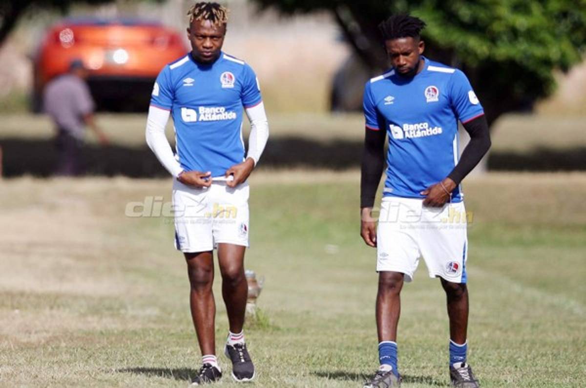 Kevin Álvarez entrena por separado previo a la final contra Motagua