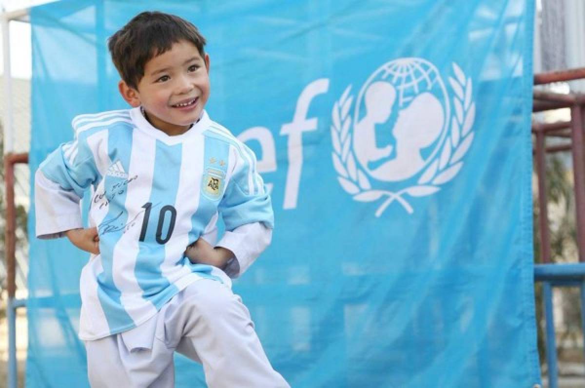 La triste revelación sobre el niño fan de Messi que es víctima de la guerra