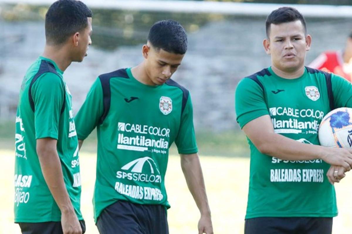 Marathón anuncia que llegó el pase de Cristian Cálix y va convocado ante Olimpia