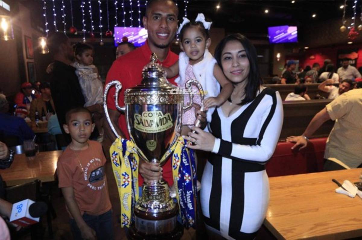 Eddie Hernández: 'Les ganamos los tres juegos a Motagua, si no pudieron hacer nada no es nuestro problema”