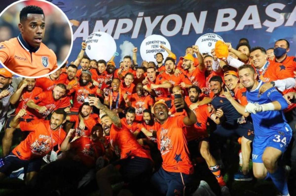 Istanbul Basaksehir, el equipo del Gobierno de Turquía se corona campeon, con Robinho como figura