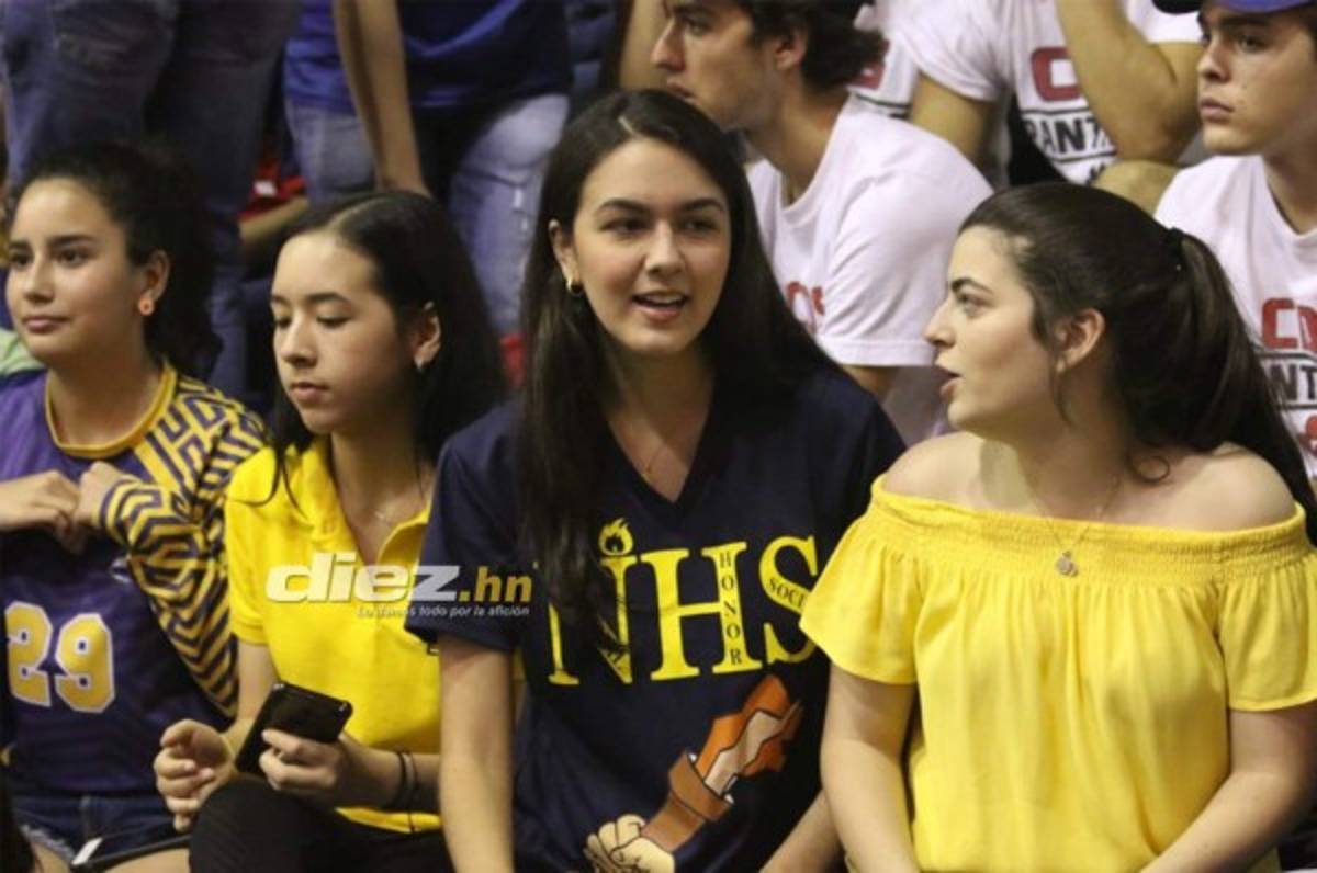 Una fiesta total fue la coronación de los campeones del Torneo Centroamericano de Voleibol 2019