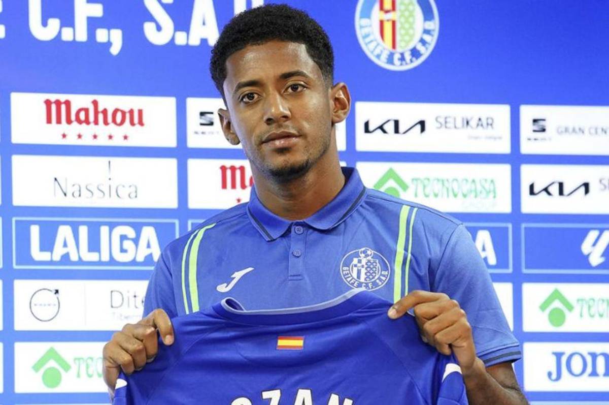 Barcelona rechazó leyenda del Liverpool, el nuevo compañero de Messi, el regreso de Balotelli y Choco Lozano define su futuro