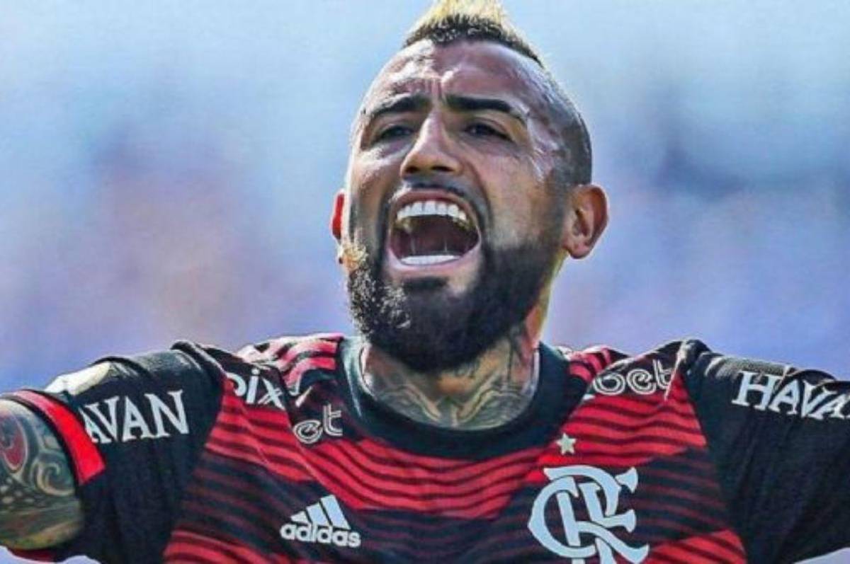 La sorpresiva decisión que tomó el futbolista Arturo Vidal tras enterarse de la muerte de su padre en Chile