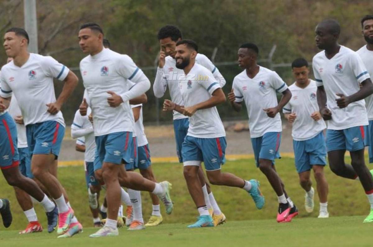 Se sumó uno pero faltan tres: los futbolistas del Olimpia que no están entrenando por lesión y son bajas