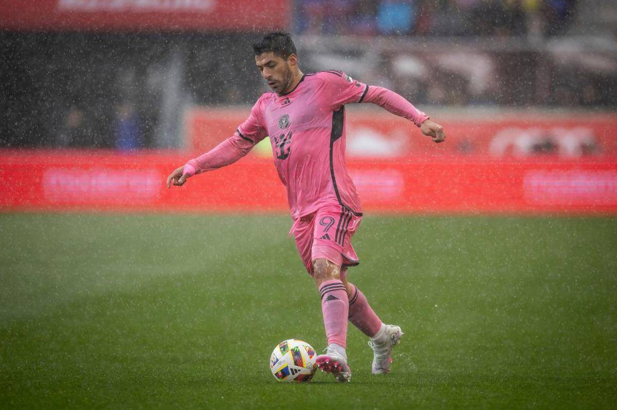 ¡Debutó gracias a Messi! El ex futbolista del Barcelona que jugó con el Inter Miami del Tata Martino ¿Quién es?