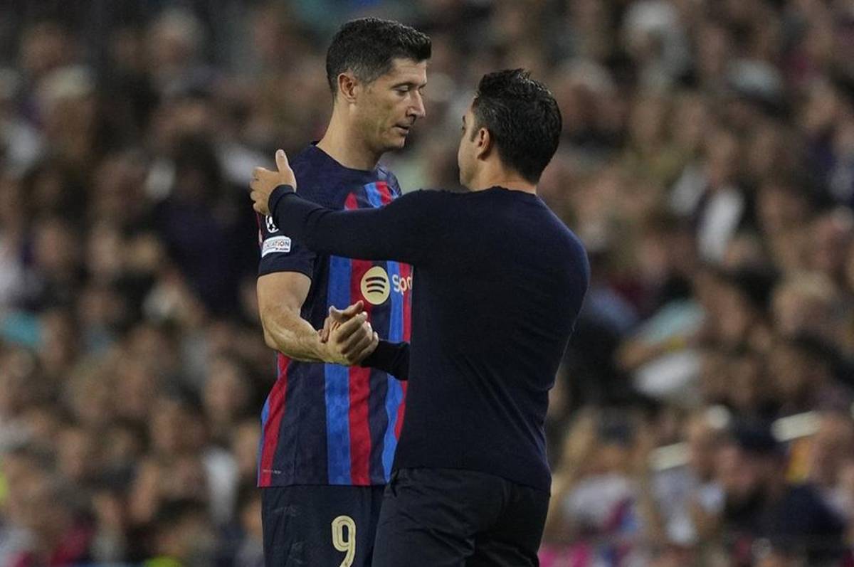 El gesto de Lewandowski luego de sufrir dolorosa eliminación en la Champions League contra el Bayern Múnich