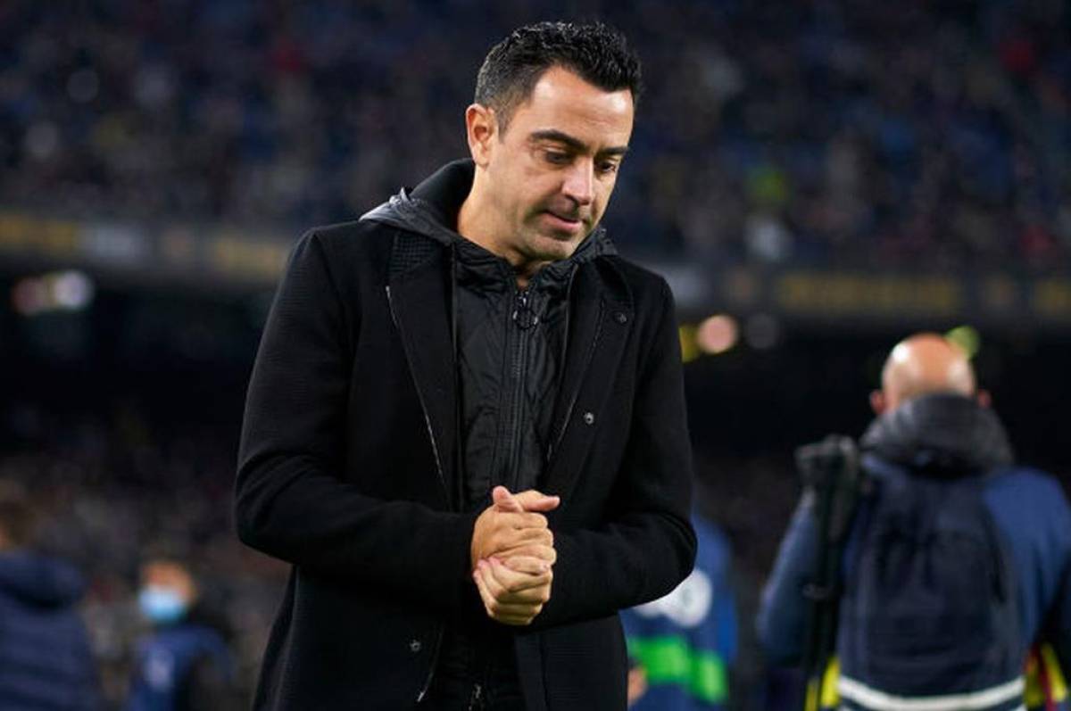 Inesperado: Xavi lo tiene ‘apartado’ y el crack medita salir del Barcelona a final de temporada