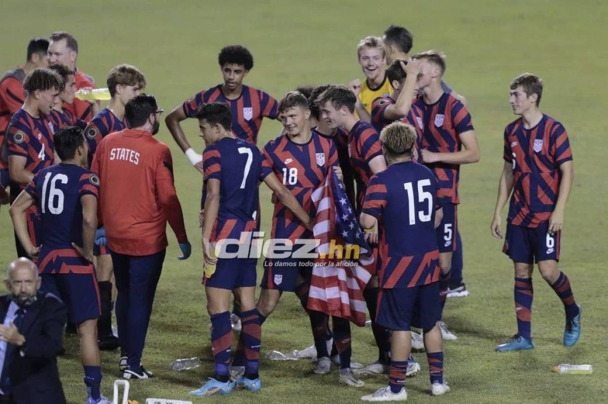 Estados Unidos se coronó este domingo tricampeón Sub-20 de la Concacaf al golear 6-0 a República Dominicana.