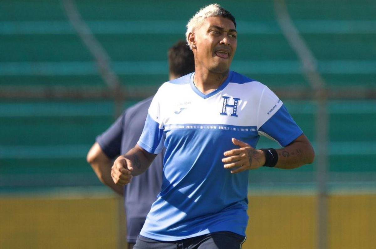 Supremo confirma que termina relación y revela la cantidad de dinero que ganó en redes por el Honduras-El Salvador: Lo arruinó...