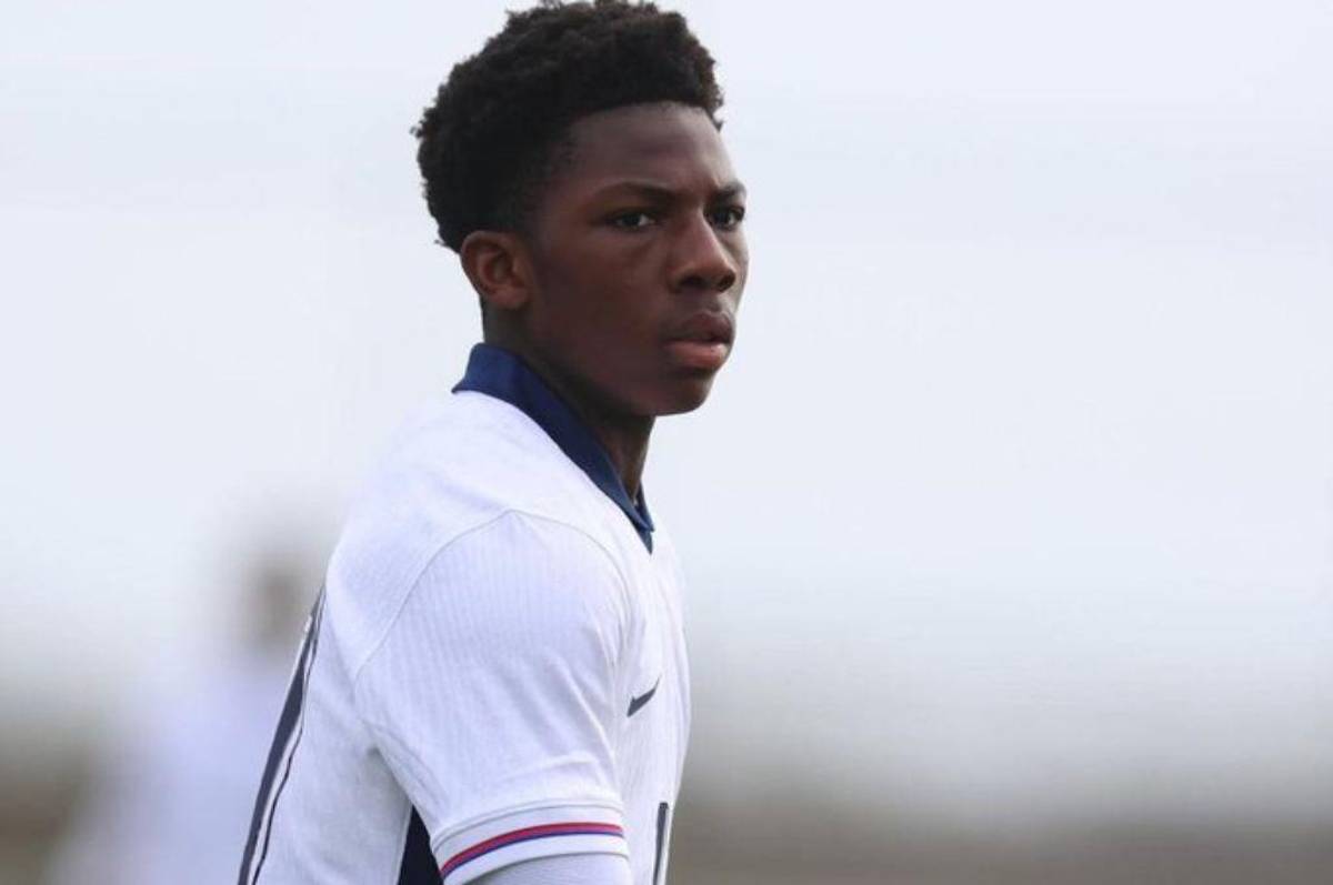 FICHAJES: El retiro de Messi, nuevo jugador del Madrid y la presentación de Mbappé; Flick confirma sus primeros fichajes