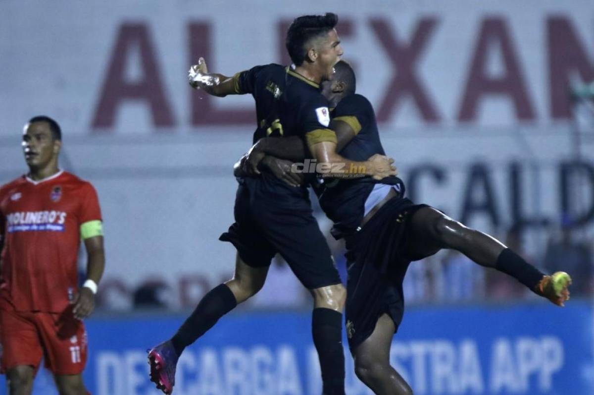 Honduras Progreso se repuso de un 2-0 al descanso y logró rescatar un empate de oro en su pelea por salvar la categoría. FOTO: Neptalí Romero