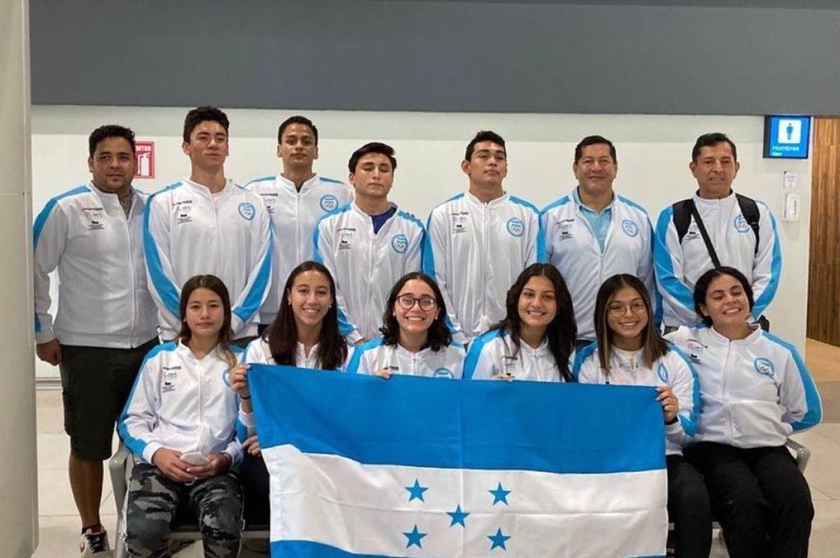 Nuestros atletas juveniles de natación se encuentran participando en el Octavo Mundial Juvenil en Lima, Perú
