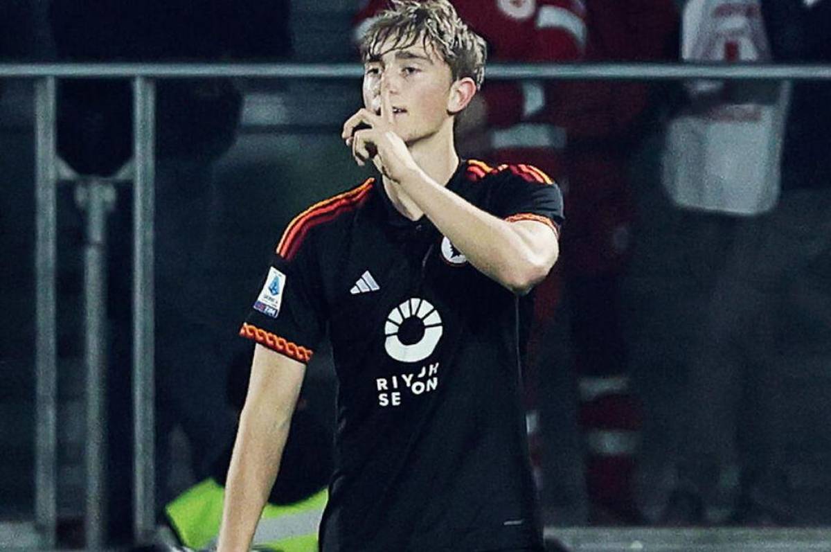 Flick le pidió que renovará pero rechazó al Barcelona; y el que se equivocó al negar al Madrid; Bayern le pone a precio a Kimmich