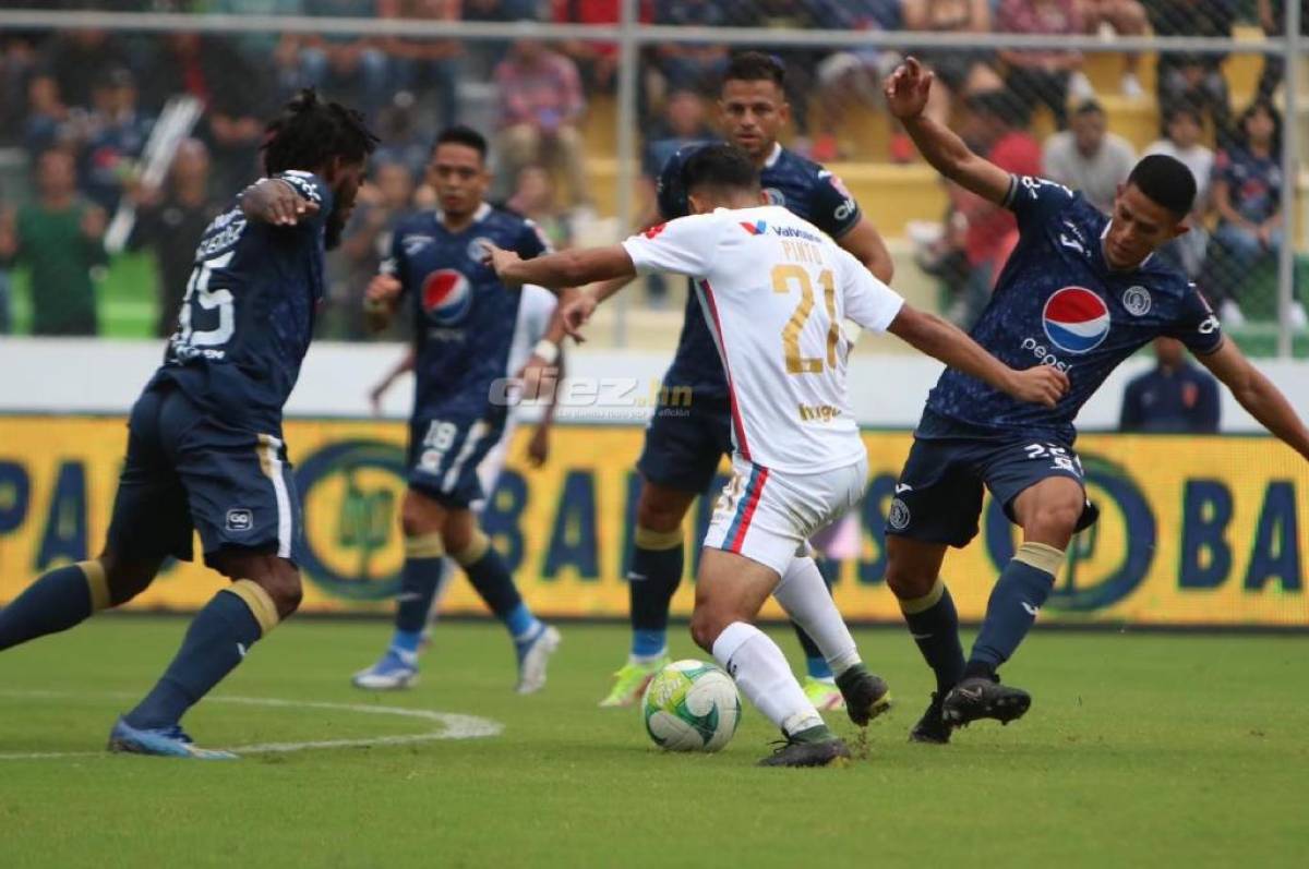 Olimpia acudió a un solitario gol de Arboleda en el descuento para tomar ventaja en la final ante Motagua