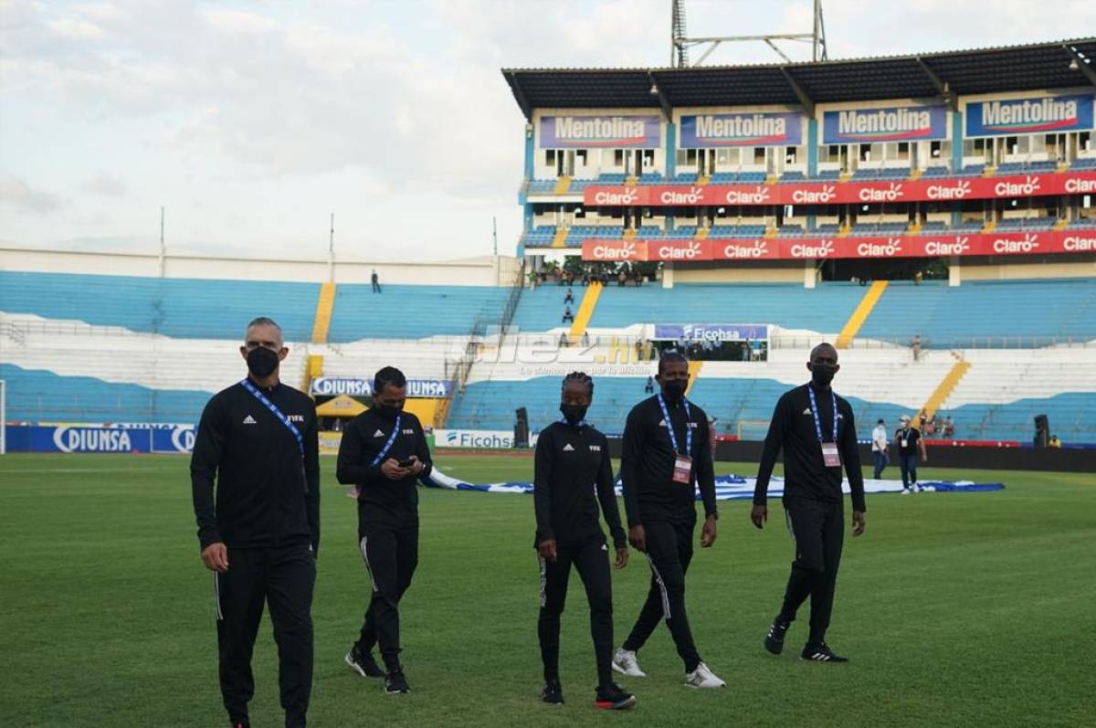 Soledad en el estadio Olímpico: Apatía de los hondureños para juego ante Canadá; así instalaron cabina del VAR