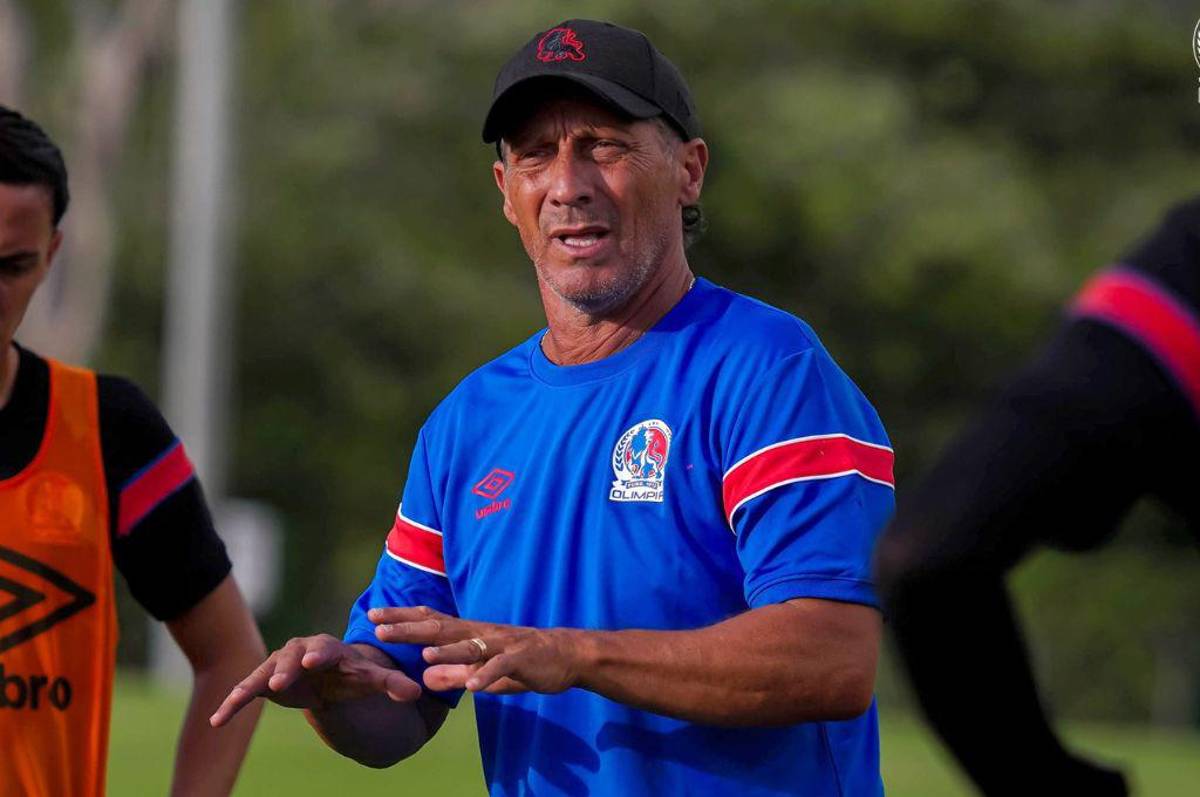 La tremenda imagen con la que Olimpia presume del dominio de Pedro Troglio ¡Con todas las copas!