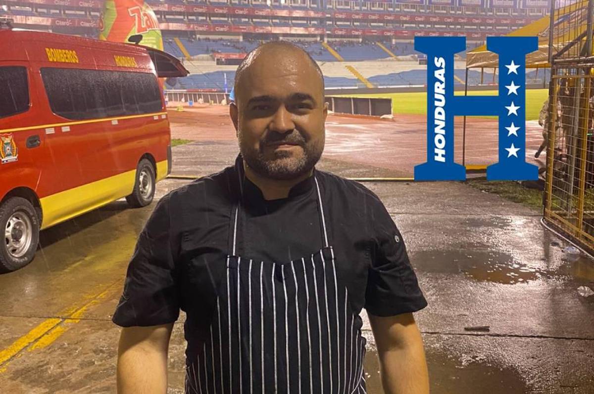 Oswaldo Sandoval, el chef que se encarga de tener bien alimentado a la bicolor: “Combino mis dos amores, la cocina y el fútbol”