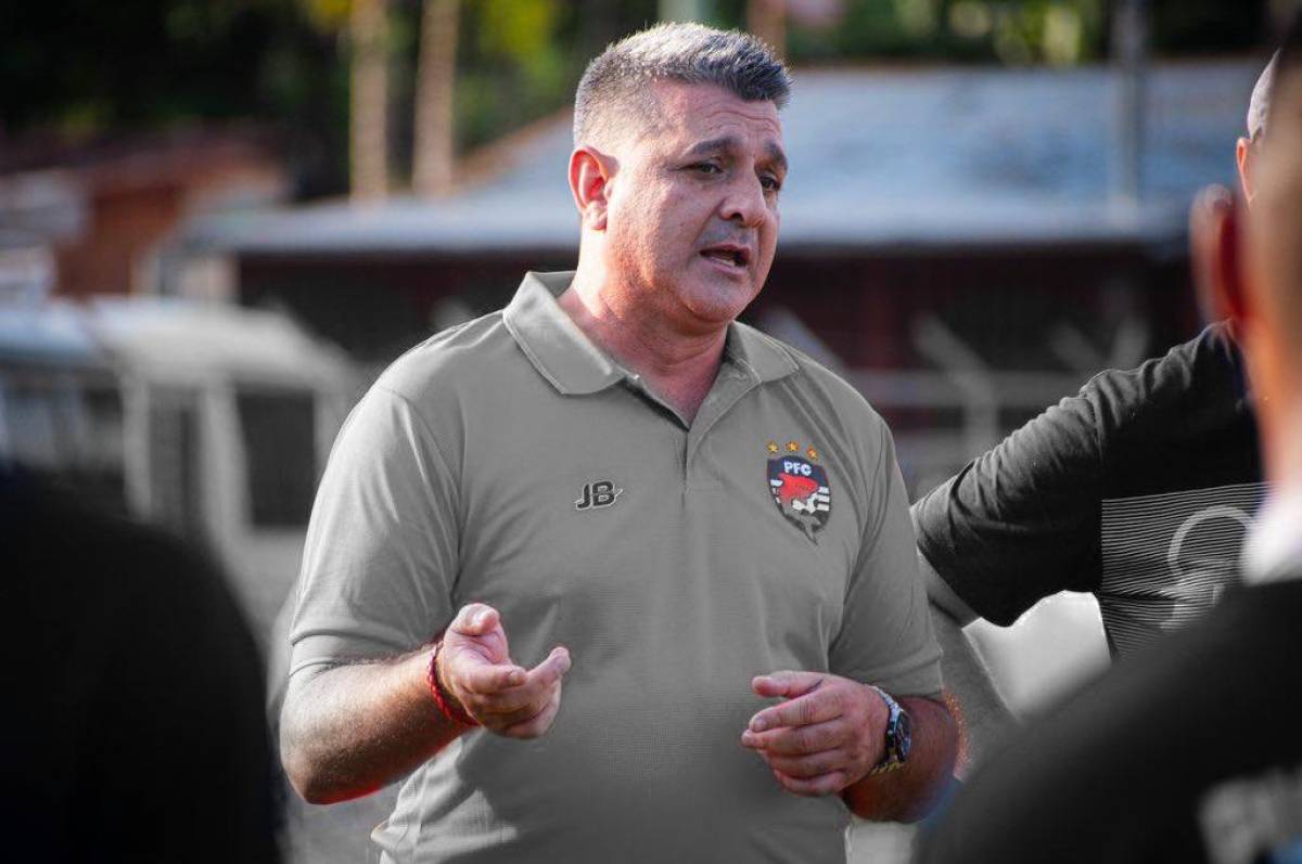 Duró tres meses: el técnico argentino Diego Vázquez es separado del Puntarenas de Costa Rica
