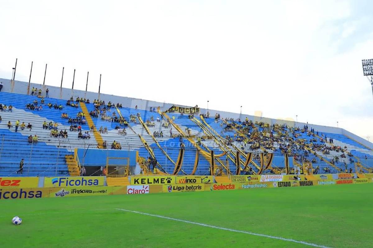 ¡Aficiones unidas y así se prepara la ‘Mega’! El ambiente en el Morazán previo al Real España-Motagua