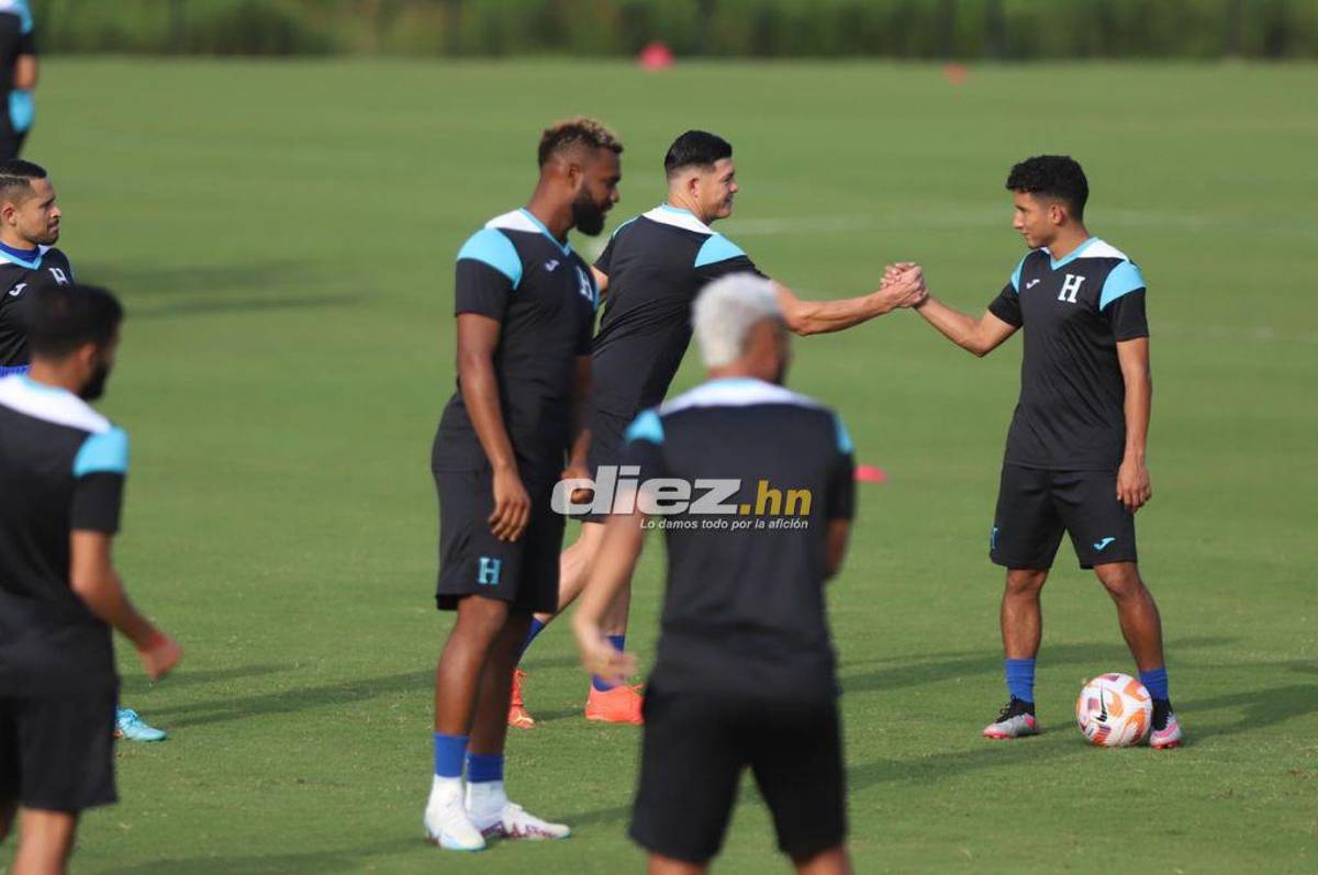 La charla de Diego con futbolista y la admiración de “Chelito” a Pinto: el último entrenamiento de Honduras antes de enfrentar a Haití