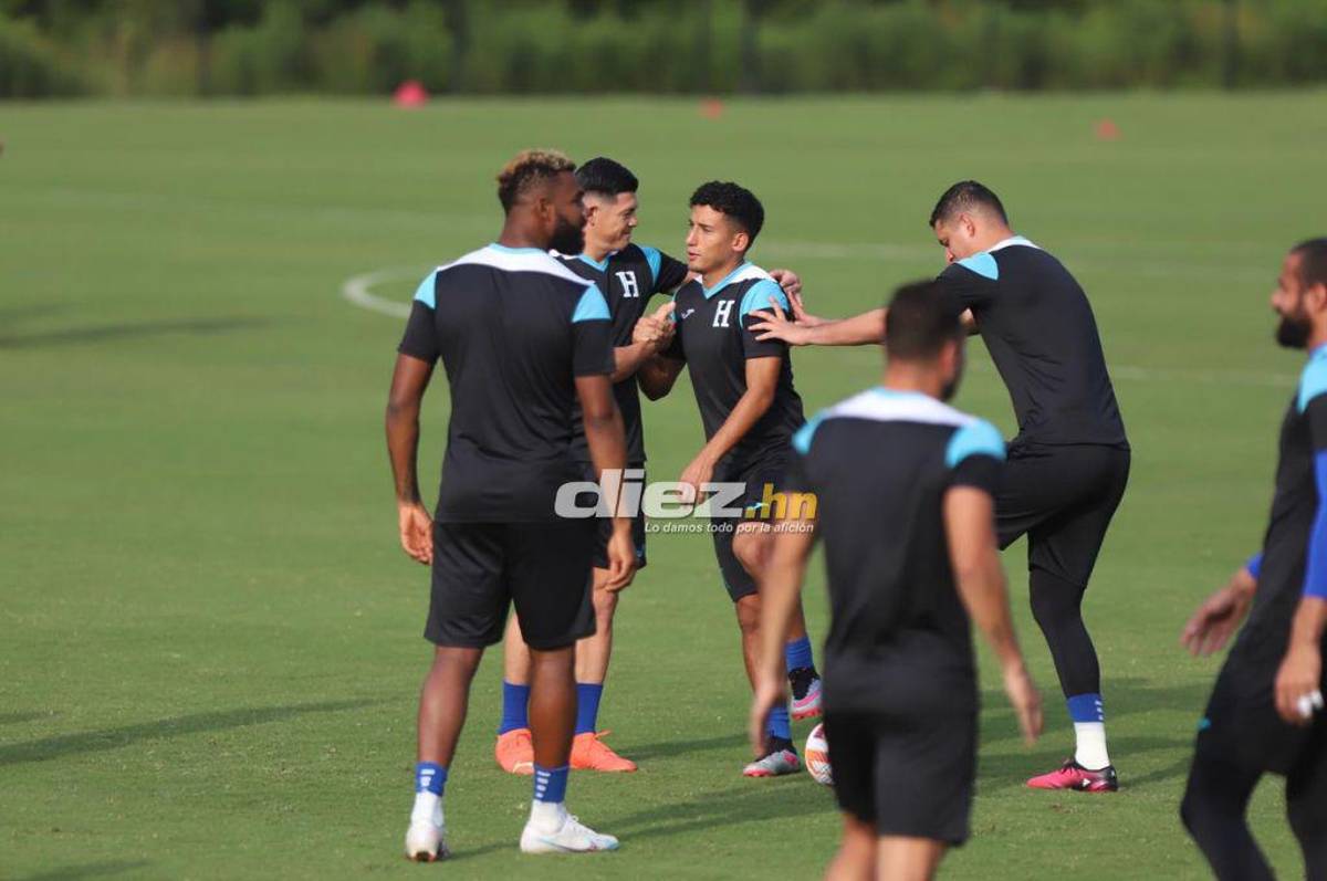 La charla de Diego con futbolista y la admiración de “Chelito” a Pinto: el último entrenamiento de Honduras antes de enfrentar a Haití