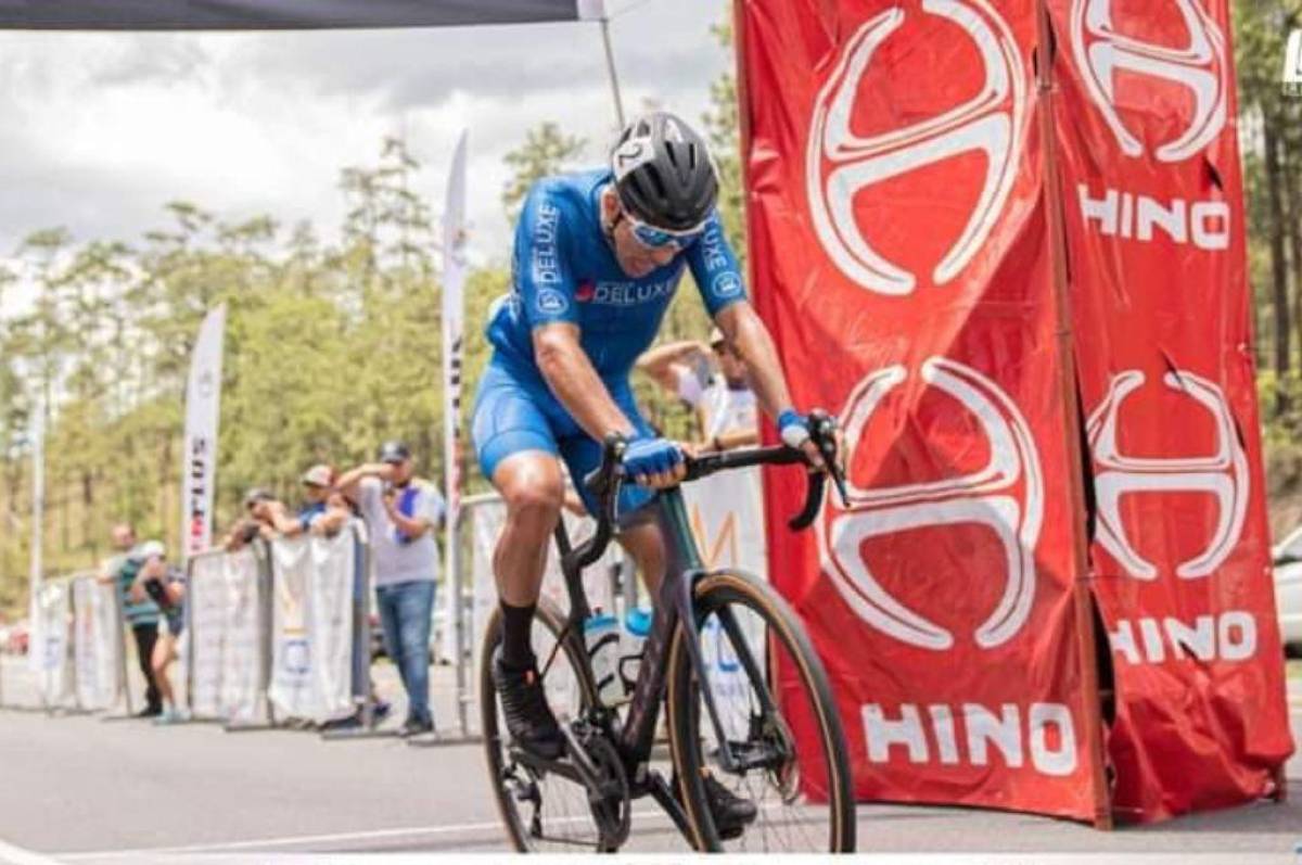 El ciclista no comenzó la competición de la mejor manera, pero en la etapas finales elevó su nivel. FOTO: La Baika HN.