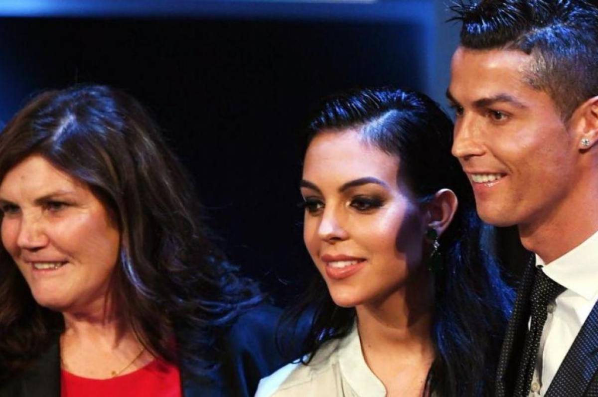 La madre de Cristiano Ronaldo se sincera y habla de su verdadera relación con Georgina Rodríguez