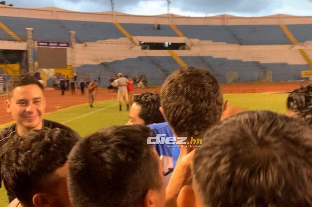 El gran gesto de Pereira con Omar Elvir, las lágrimas de Castellanos por la copa 18 de Motagua ¿y Rougier se despide?