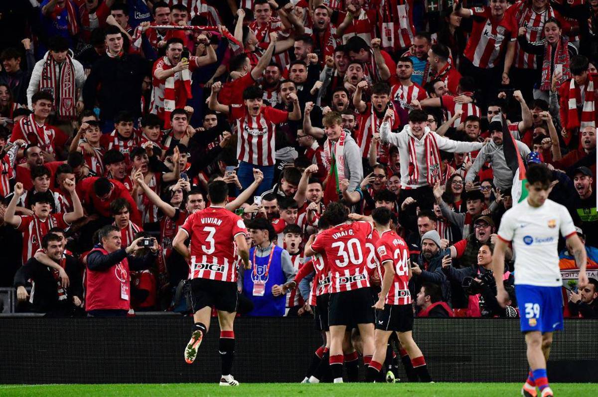 La venenosa mirada de Xavi a Yamal por sus fallos, enojo del Barcelona y el jugador que viajó desde África para clasificar al Athletic