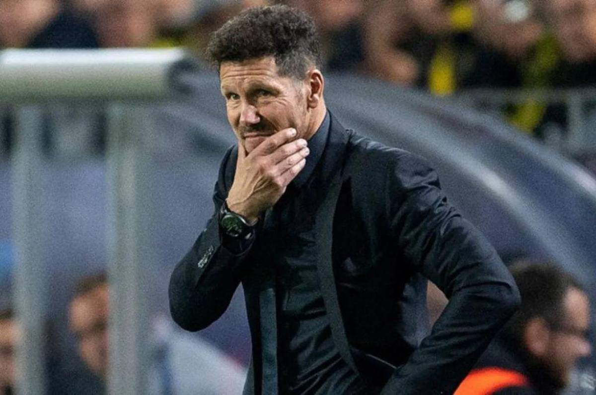 No aguanta al Cholo Simeone y pide rescindir su contrato con el Atlético de Madrid porque su deseo es jugar en Barcelona