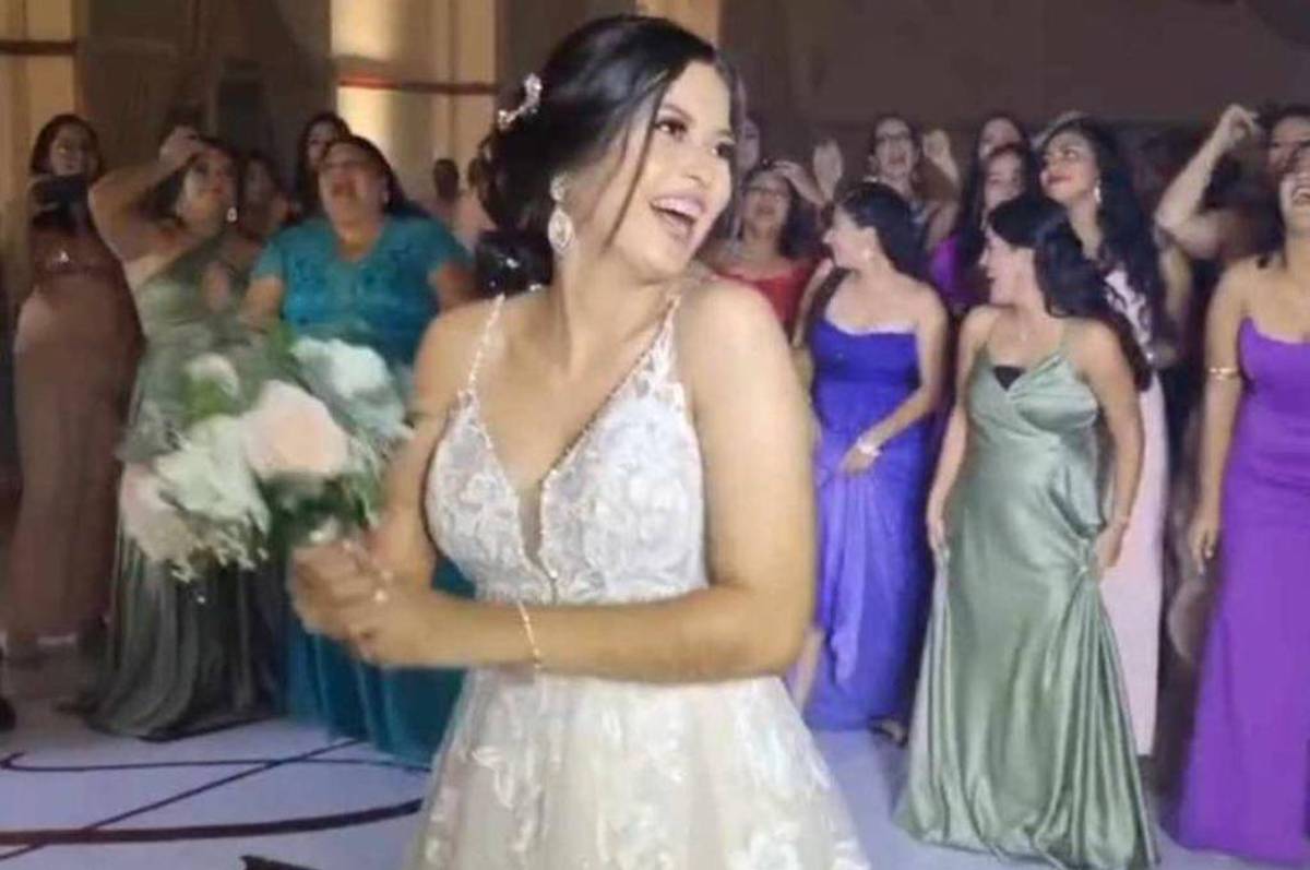 ¡Se casó un tricampeón! Futbolista de la Liga Nacional contrajo matrimonio con una hermosa odontóloga hondureña