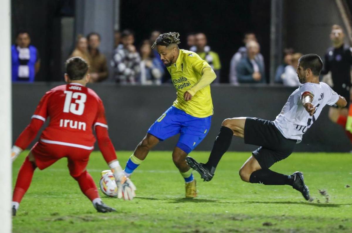 ¡Batacazo! El Cádiz del Choco Lozano es eliminado por equipo de tercera división en el inicio de la Copa del Rey
