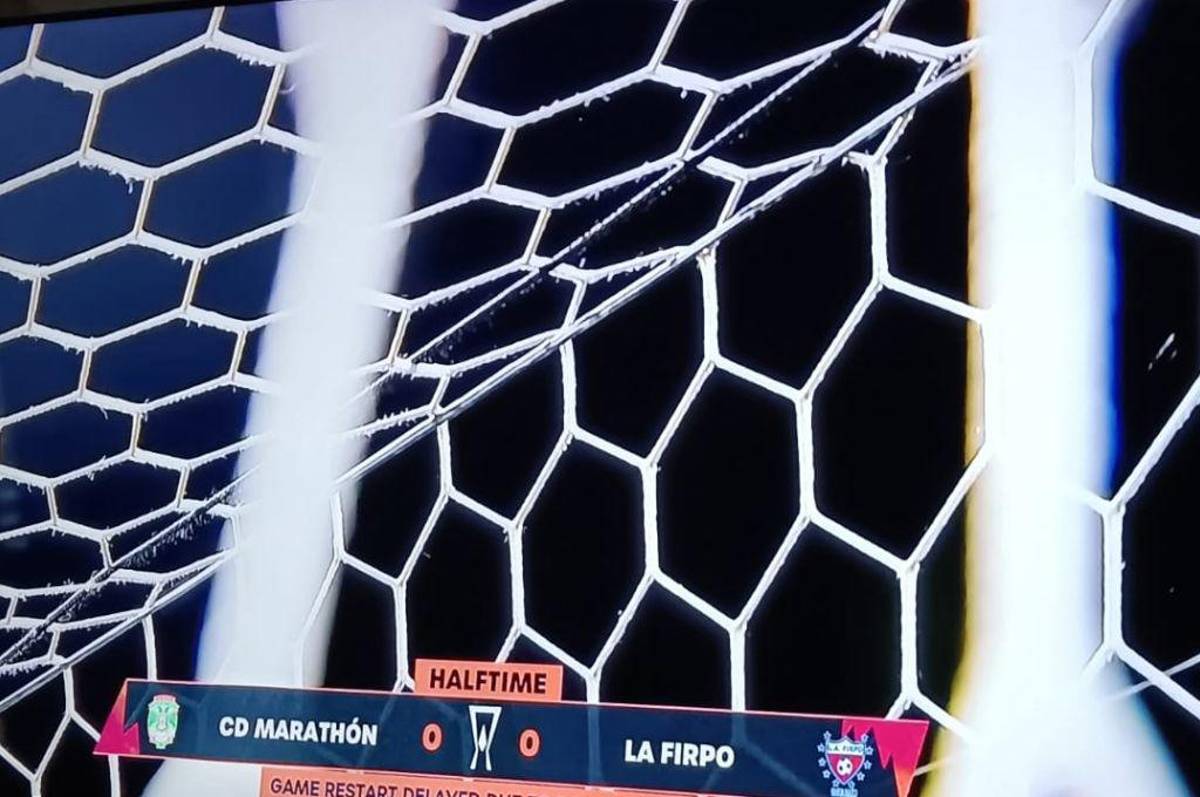 ¿El partido más largo de la historia? Marathón y Luis Ángel Firpo protagonizaron un show de apagones en el Olímpico