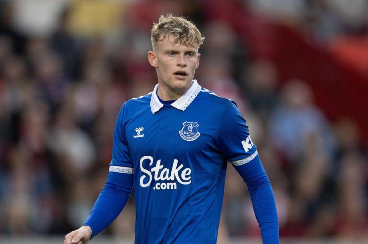 PSG y su rotunda postura con Mbappé, Piqué vuelve a las canchas, baja sensible en el Liverpool y Valverde revela su futuro