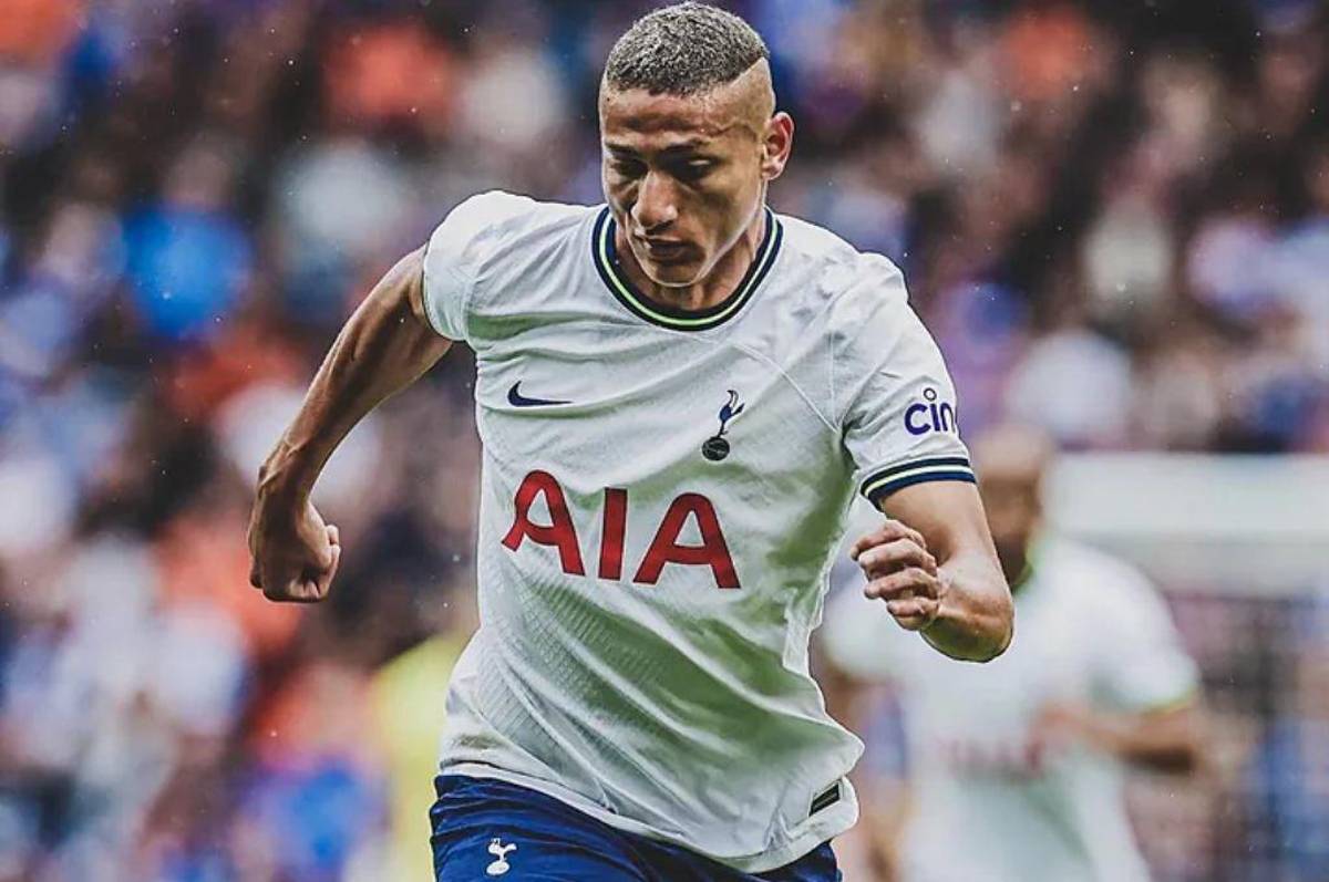 Mbappé habla de su nuevo club, el ‘fichaje’ de Flick, el reencuentro de Cristiano-Casemiro y Keylor Navas sorprende