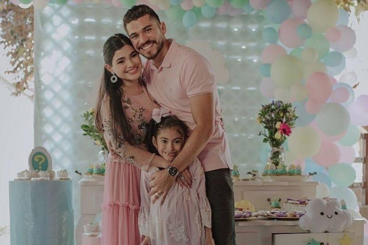 ¡Amor a primera vista! Futbolistas de la Selección de México y sus lindas esposas y novias: Hay nueva integrante