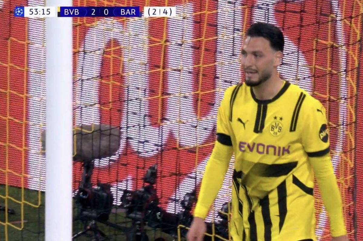 El error más grande de la historia de la Champions, la mano que el VAR no vio y el héroe inesperado en el Borussia-Barcelona