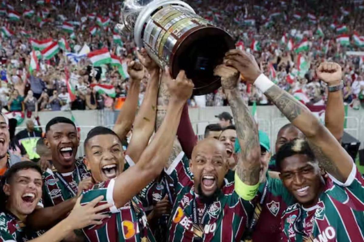Liverpool se interesa: El mexicano que quedó campeón de la Libertadores, jugó con Brasil y vale 50 millones de euros